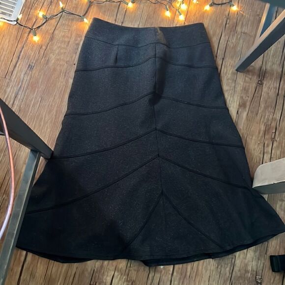 Size 4 Melanie Lyne Dark Grey Flared Motif MIDI Skirt - Picture 1 of 4